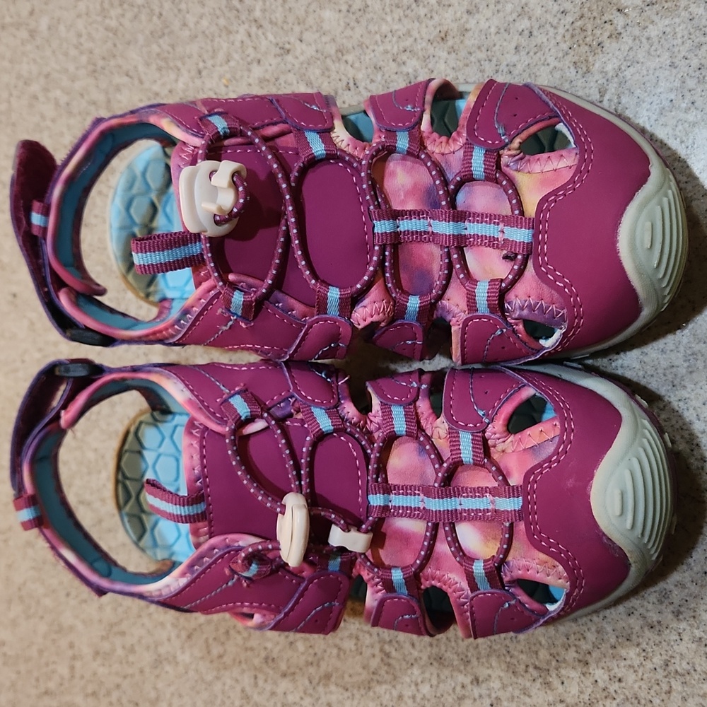 GIirls thereabouts sandals